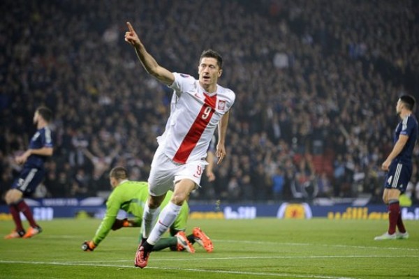 En las botas de Lewandowski