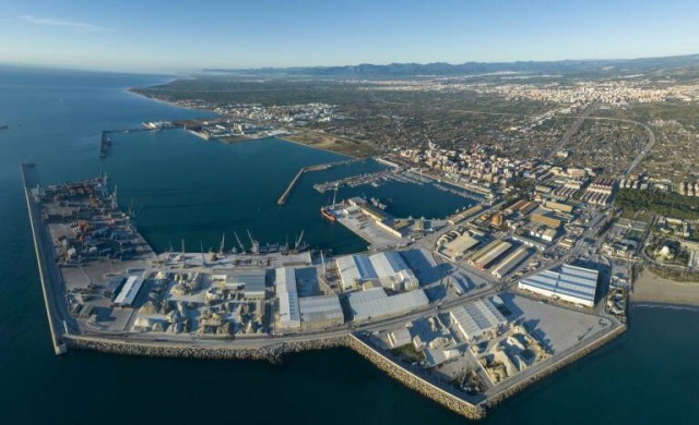 PortCastelló cierra 2023 con un balance positivo de 3,5 millones pese a la caída de los tráficos