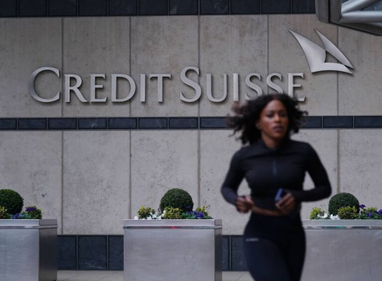 UBS completa la fusión de su matriz y la de Credit Suisse
