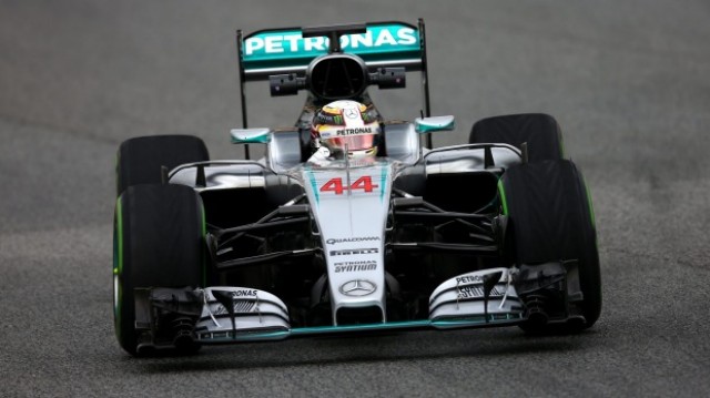 Hamilton saldrá desde la 'pole' en Montreal