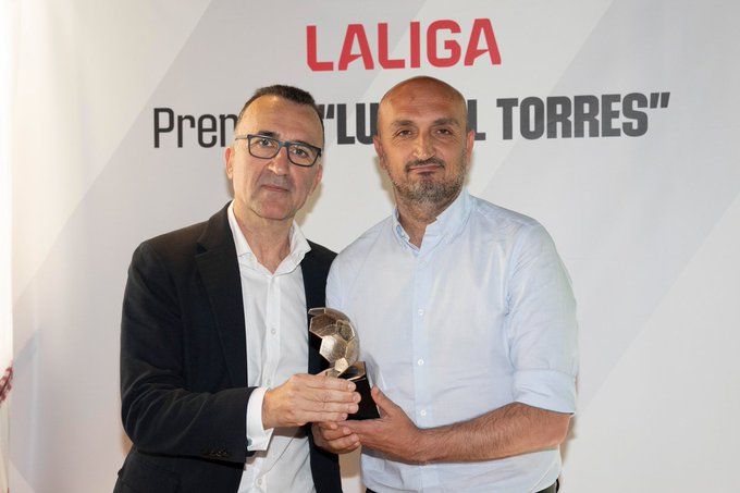 Real Betis Balompié y Club Deportivo Mirandés, galardonados en los premios Luis Gil Torres
