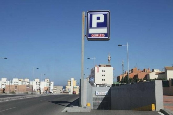 El Campello establece nuevas tarifas del parking de Els Furs