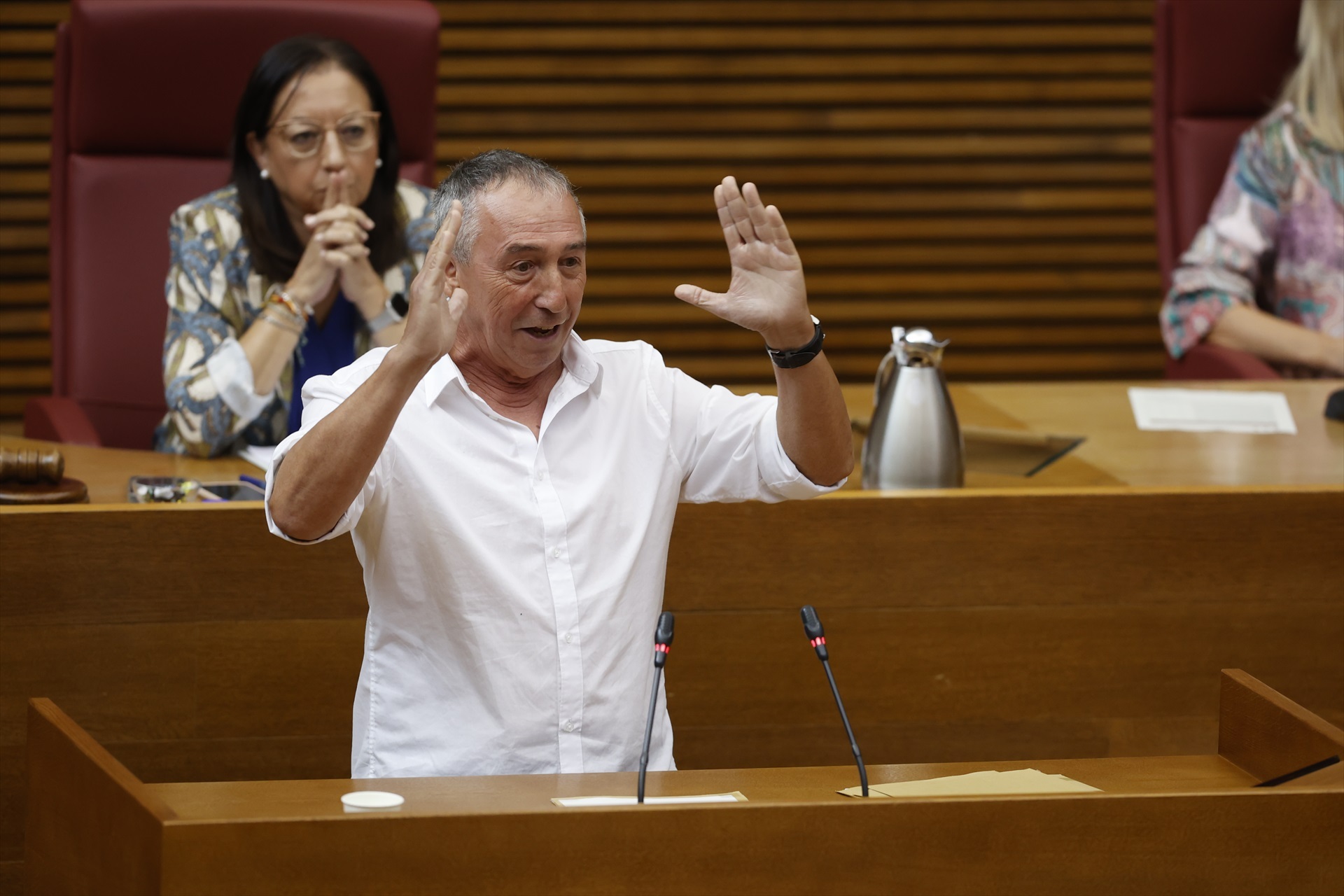 El PP y el PSPV apoyan una moción de Compromís en contra de la opa del BBVA al Sabadell