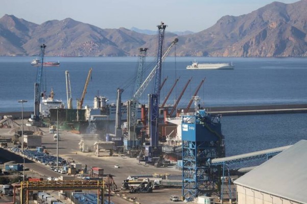 KPMG y Hiscox sitúan a la Región como un un
eje estratégico para el transporte ferroviario, aéreo y marítimo