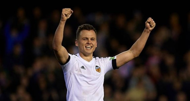 El Villarreal ata a Cheryshev 
