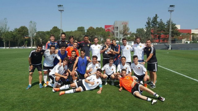 El VCF Juvenil 'B', subcampeón del Torneo de Dossena