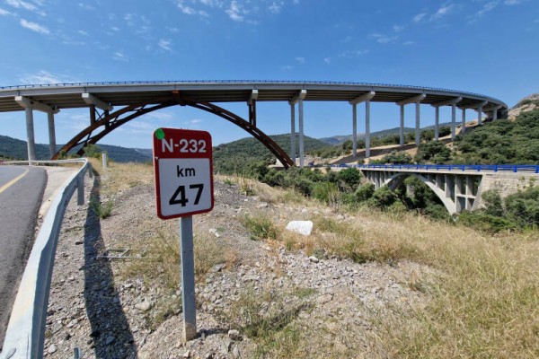 Cuenta atrás para las obras de la N-232: formalizan el control de los trabajos, que empezarán en junio