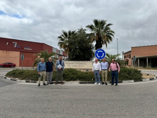 La Plataforma por la Reindustrialización Territorial aborda con L'Olleria la mejora de la CV-60  
