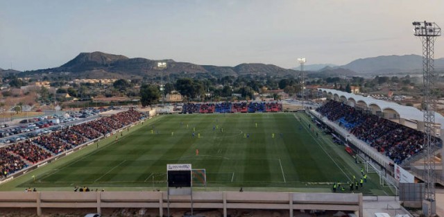 El Nuevo Pepico Amat espera una de las mejores entradas de la temporada para el Eldense-Sporting 