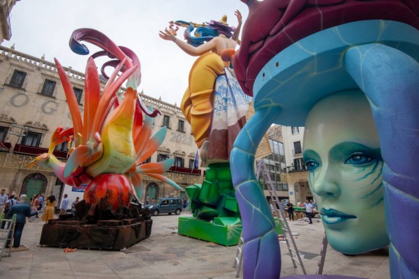 Alicante adelanta dos meses el concurso de las Hogueras Oficiales 2025 para abrirlo a más artistas