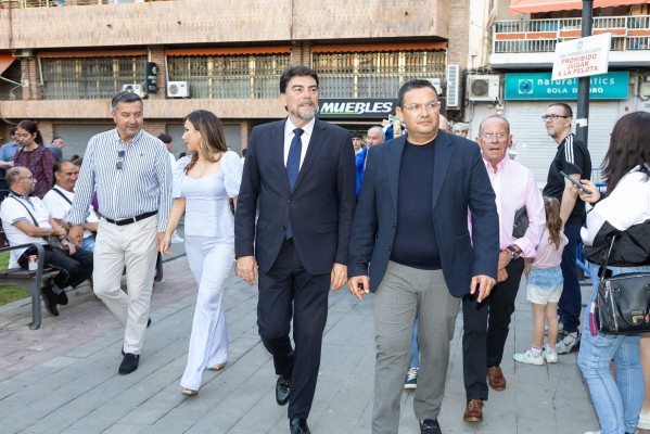Alicante aprueba una subvención de 450.000 euros a la Federació para organizar 'les Fogueres' 2024