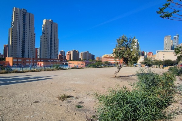 El centro de salud de Els Tolls de Benidorm, a expensas de 