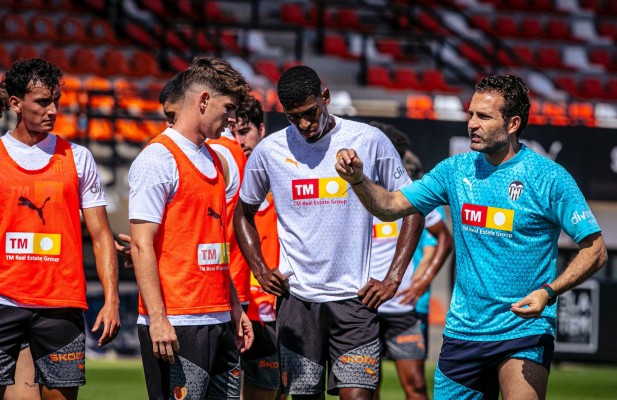 El Valencia iniciará el 5 de julio la pretemporada, centrada en el trabajo en Paterna