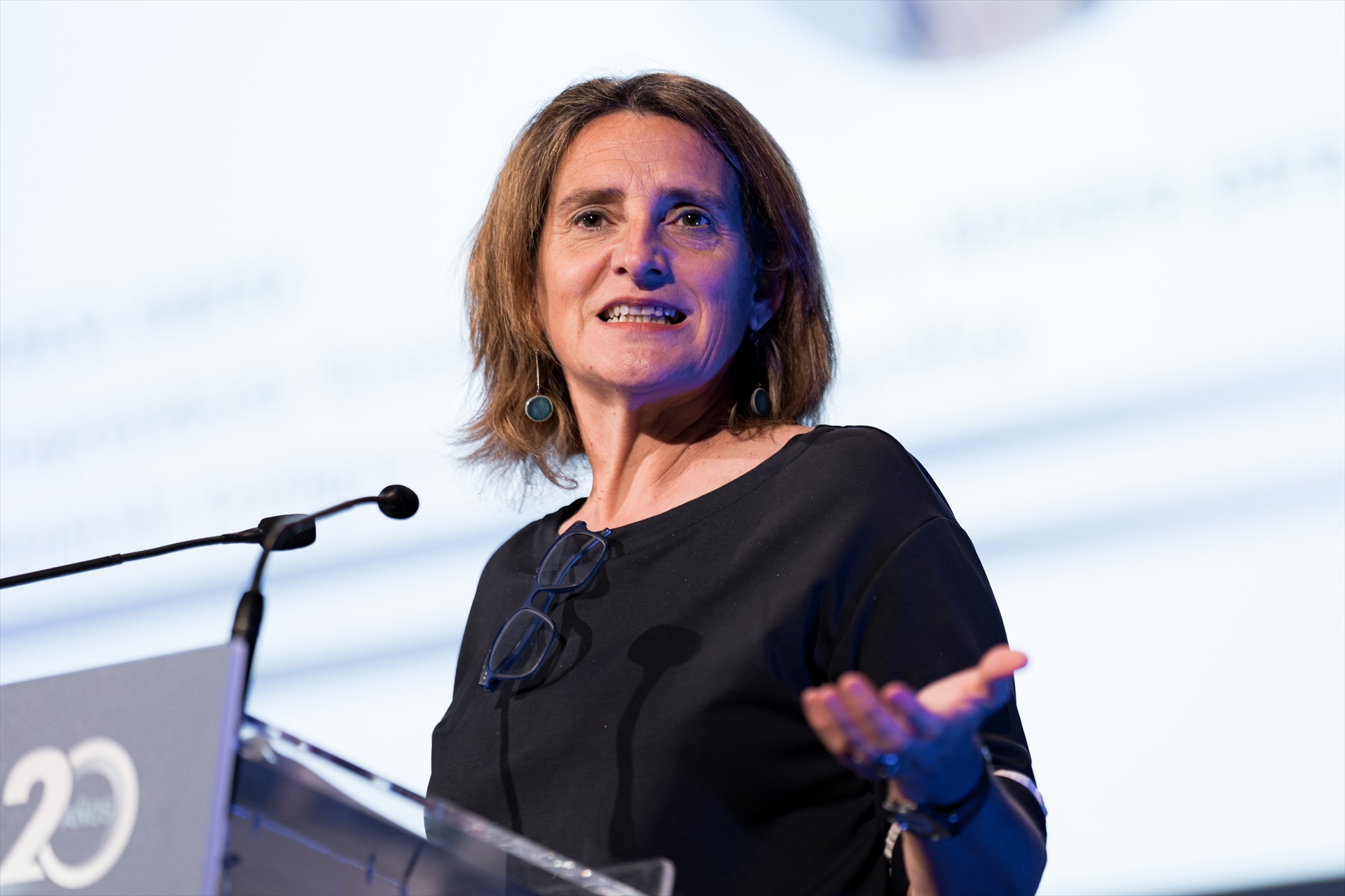 Ribera recrimina a la derecha que 