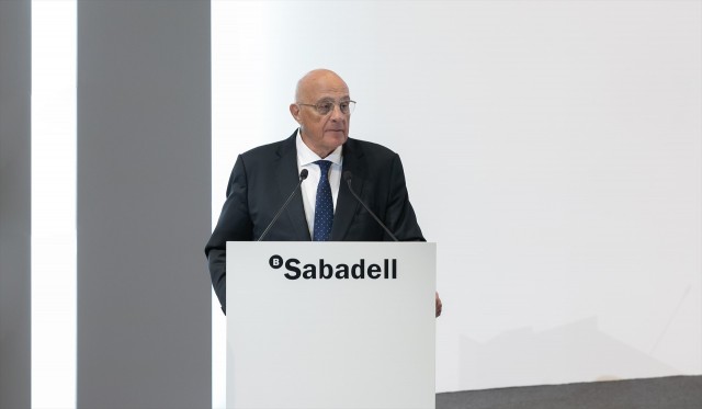 Banco Sabadell recuerda a sus accionistas su plan de distribuir 2.400 millones

