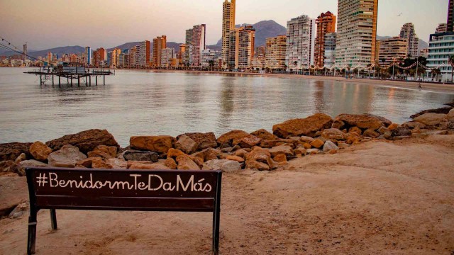 Benidorm recibirá 645.174 euros de la Diputación para la próxima campaña de bonos consumo 