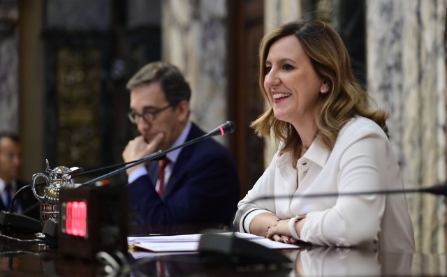 Luz verde a la moratoria de pisos turísticos en València: se amplía a 7 pedanías