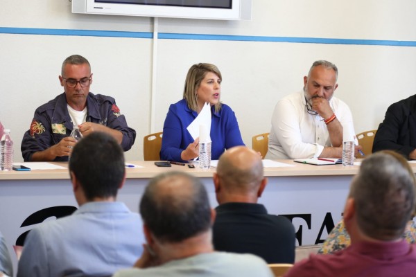 La FAVCAC rechaza la politización del cierre del campamento de inmigrantes y manifiesta su preocupación por la gestión de los recursos