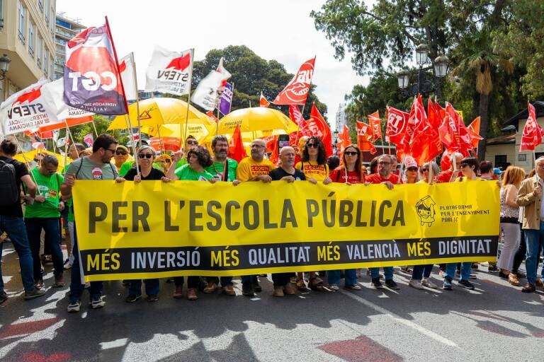 No lo llames manifestación, llámalo mitin
