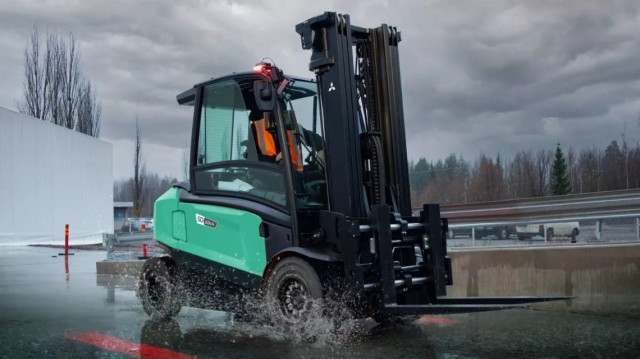 El fabricante de carretillas elevadoras de Mitsubishi elige Alicante para una convención de una semana