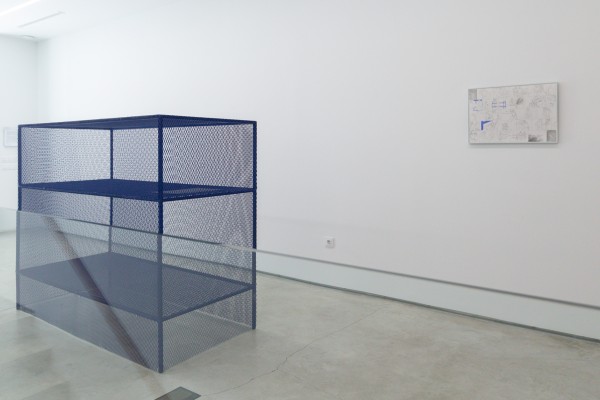 El arte contemporáneo también clama contra los CIE