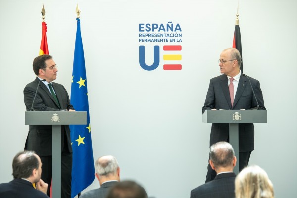 Albares avisa a Israel de que no va a amedrentar a España de reconocer a Palestina como estado