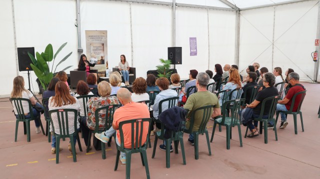 Onda cierra su 39ª edición de la Fira del Llibre tras un fin de semana de presentaciones literarias