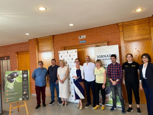 El chef y maestro pastelero Dani Álvarez, de Dalúa, será el padrino del corte de la breva de Albatera