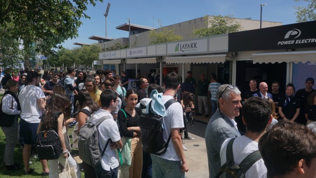 Más de 2.000 empleos de 200 empresas en el Foro de Empleo de la UPV 
