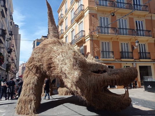 Borrull-Socors gana los premios a las fallas neutras y sostenibles 2024