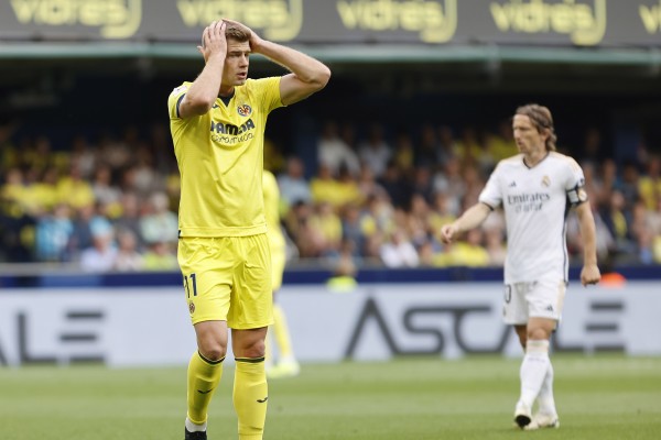 Desgracia para el Villarreal: Sørloth se lesiona y dice adiós al Pichichi de manera cruel