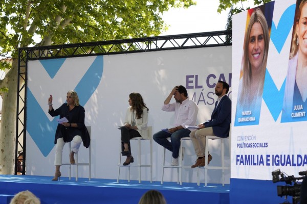 Barrachina reivindica la política social como eje vertebral del proyecto del PP 
