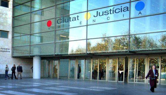 El juez prorroga un mes más el secreto sobre la pieza que investiga el presunto amaño de contratos