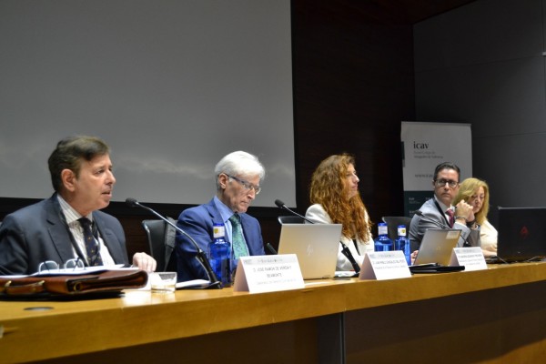 Jueces, abogados, psicólogos y docentes reivindican la especialización en derecho de familia 