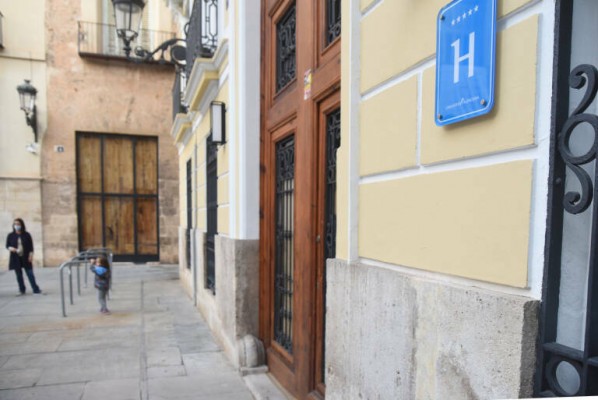 Cara y cruz en la inversión hotelera en Valencia