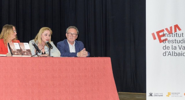 Enguix destaca el papel de los estudios comarcales para poner en valor el patrimonio de los pueblos 
