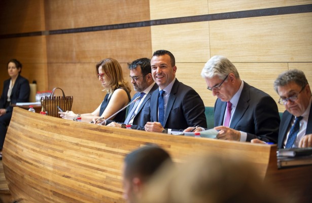 La Diputación renombra Normalització lingüística como Foment i ús y le aumenta el presupuesto