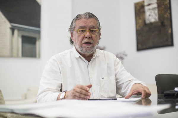 El Ayuntamiento quiere suavizar el incremento del IBI para que sólo afecte a 200 comercios