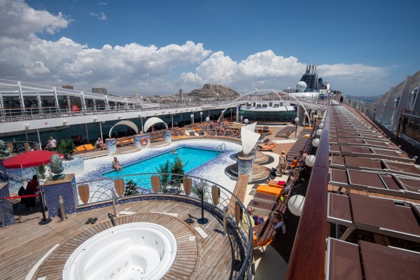 MSC Cruceros reactiva su puerto base en Alicante por tercer año y consolida su continuidad en 2025