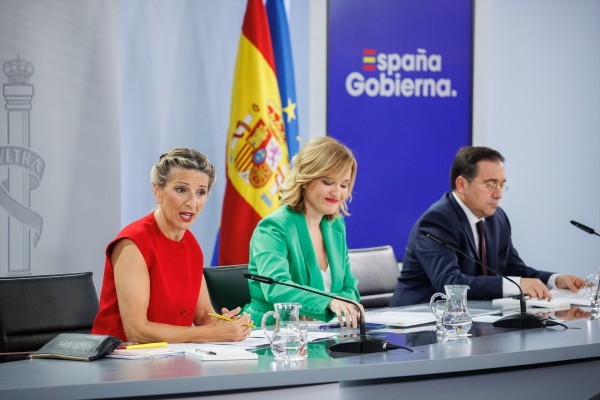 El Consejo de Ministros aprueba la prevalencia de los convenios autonómicos prometida al PNV