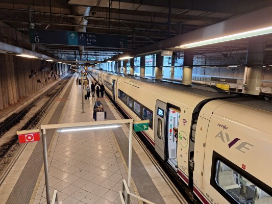 Castelló encara nueva fase con la alta velocidad: estrena ruta de AVE con Castilla y León y Asturias