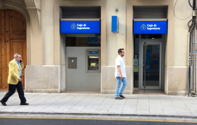 Gonzalo Gregori (Caja de Ingenieros): 