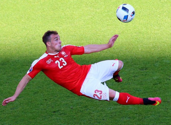 Suiza rescata un punto ante Rumania y acerca su clasificación