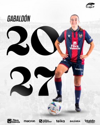 María Gabaldón amplía su contrato hasta 2027 con ficha del primer equipo