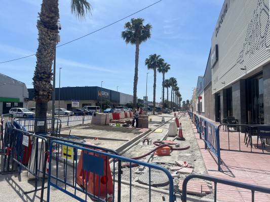 Catral invierte 170.000 euros en la reforma de la Calle Purísima, su acceso norte desde Elche