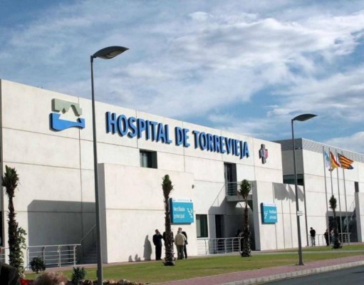 El Hospital de Torrevieja adjudica su primera ampliación: un módulo prefabricado para Farmacia