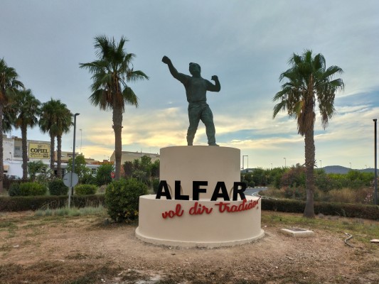 Alfarb o Alfarp: Comienza el referéndum para zanjar la polémica