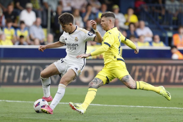El Villarreal firma ya la temporada con más goles encajados de su historia en Primera División 
