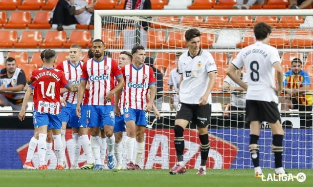 El Valencia cierra el curso en Mestalla con la peor racha de partidos sin ganar desde 2021