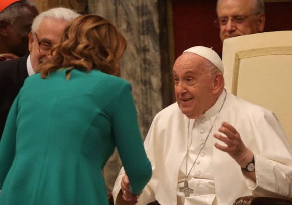 Catalá, ¿el Papa sabe lo tuyo?